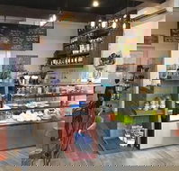 Rawsome Earth Cafe - Suburb Australia
