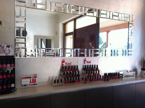 MC’s Beauty Studio - Suburb Australia 6