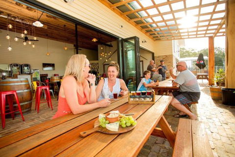 Camel Rock Brewery & Cafe - Suburb Australia 0