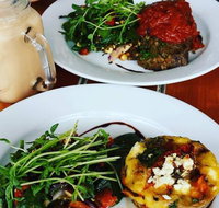 Green Room Cafe Fruit - Suburb Australia