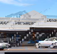 Dunedoo Pie Shop - Suburb Australia