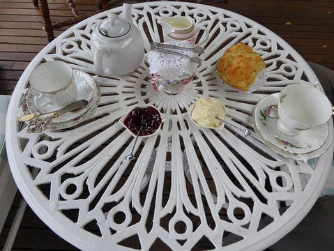 Eumun-Tea - Suburb Australia 0