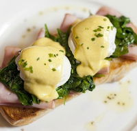 Box Diner Cafe - Suburb Australia