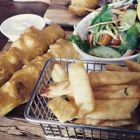 Frankie's At Forde - Suburb Australia 0