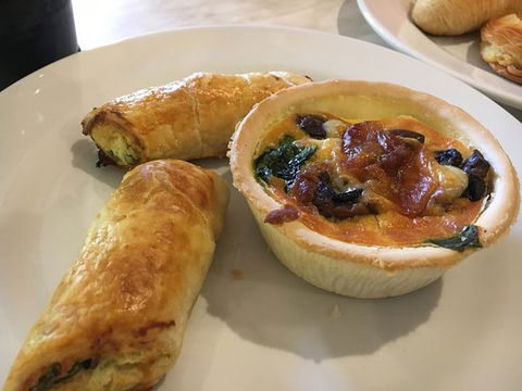 Sfoglia Cafe & Patisserie - Suburb Australia 0