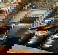 Hoff Hut Hotham - Suburb Australia