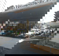 Oliver brown - Suburb Australia