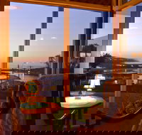 The Ocean Lounge - Suburb Australia