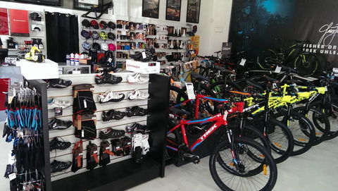 Venture Cycles - Suburb Australia 4