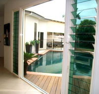 Alpha Screens Glass - Suburb Australia