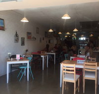 Ronnie's Place - Suburb Australia