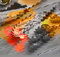 5 Dogs Gourmet Hot Dogs - Mount Gravatt - Suburb Australia