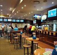 Central Park Tavern - Suburb Australia