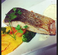 Port Macquarie Hotel - Suburb Australia