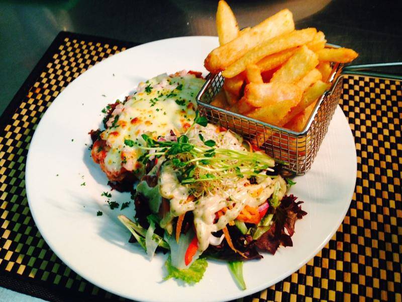 Restaurants North Rockhampton QLD Suburb Australia