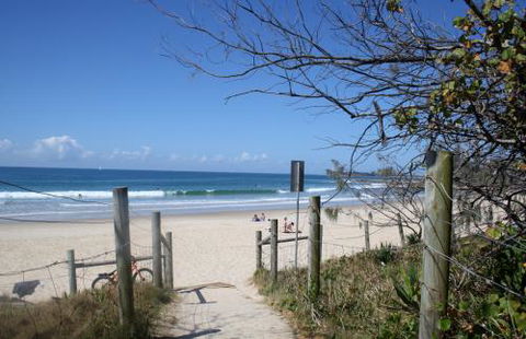 Alex Beach Cabins & Tourist Park - Suburb Australia 0