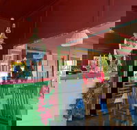 Pizza in the Mist - Suburb Australia