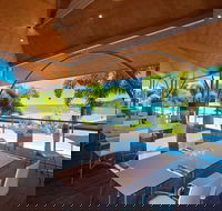 Tides Restaurant and Bar - Suburb Australia