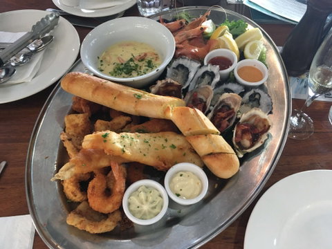 Ceduna Foreshore Hotel Bistro - Suburb Australia 0