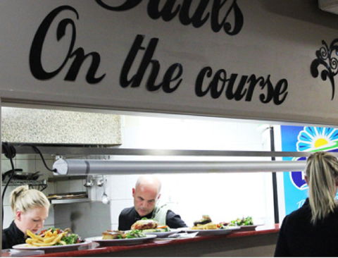 Paul's On The Course - Suburb Australia 1