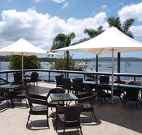 Mariners on the Waterfront Bistro - Suburb Australia