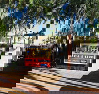 Humpty Doo Tavern - Suburb Australia