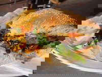 The Commercial Hotel