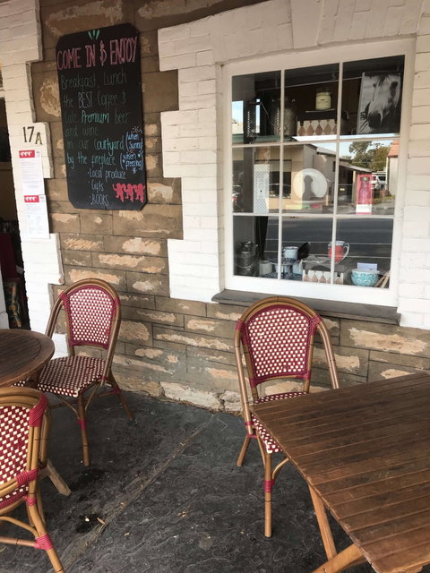 Three Monkeys Fine Foods - Suburb Australia 0