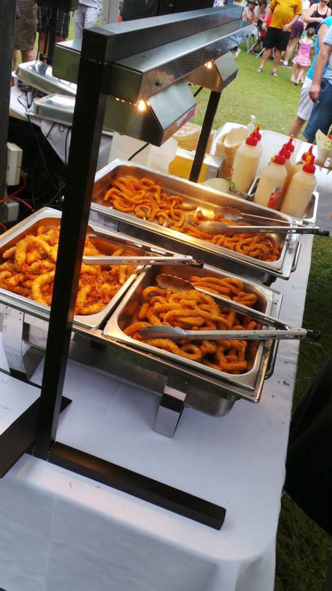 Bushland Beach Tavern - Suburb Australia 1