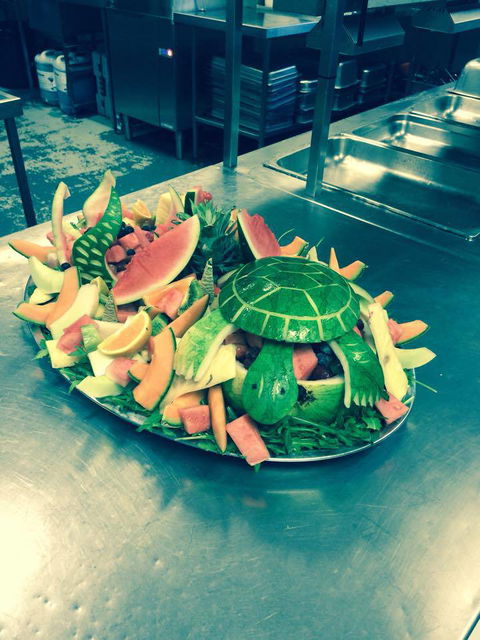 Bushland Beach Tavern - Suburb Australia 2