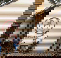 Islander Estate Vineyards - Suburb Australia