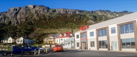 Hursey Seafoods - Suburb Australia 0