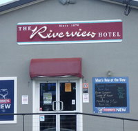 Smithtown Riverview Hotel - Suburb Australia