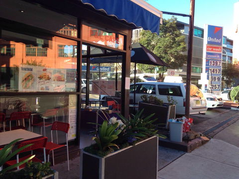 P & L Cafe - Suburb Australia 0