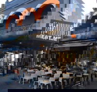 Meikle's Ocean View Bistro - Suburb Australia