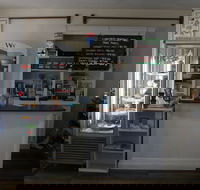 Poppies on Wallace - Suburb Australia