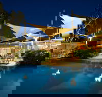 Pira Pool Bar - Suburb Australia