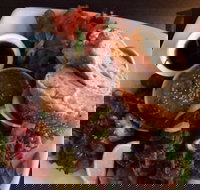 Springs Tavern - Suburb Australia