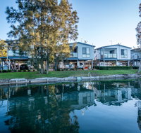 Jervis Bay Holiday Park - Suburb Australia