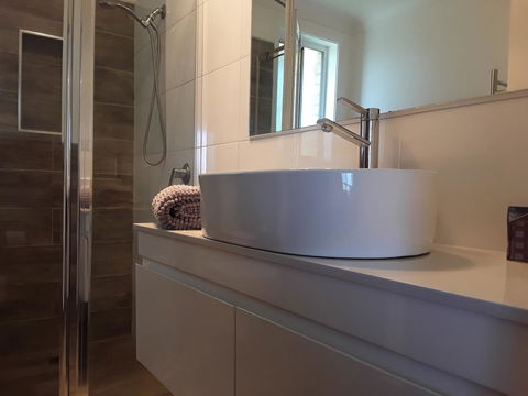 Narooma Golfers Lodge - Suburb Australia 16