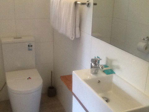 Narooma Golfers Lodge - Suburb Australia 28