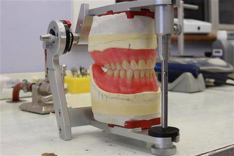 My Denture Clinic - Suburb Australia 4