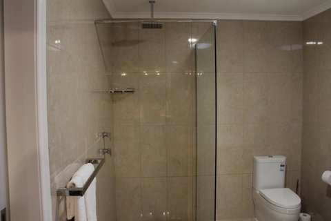Lure Bed And Breakfast - Suburb Australia 8