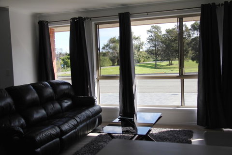Lure Bed And Breakfast - Suburb Australia 3