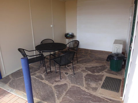 Windana Cottages - Suburb Australia 13