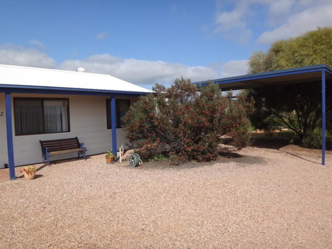 Windana Cottages - Suburb Australia 18