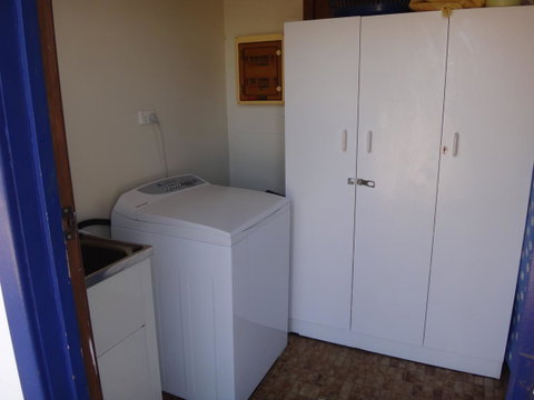 Windana Cottages - Suburb Australia 12
