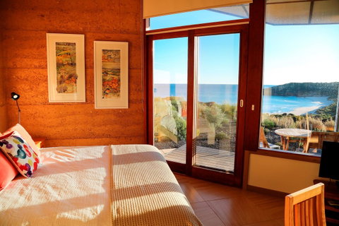 Life-time Private Retreats - Suburb Australia 17