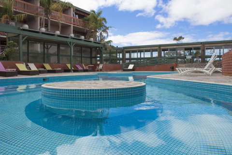 New Terry Hotel & Golf Resort - Suburb Australia 13