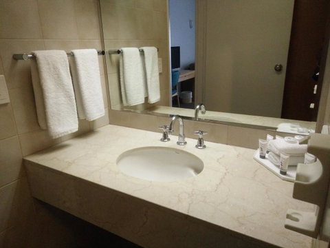 New Terry Hotel & Golf Resort - Suburb Australia 6